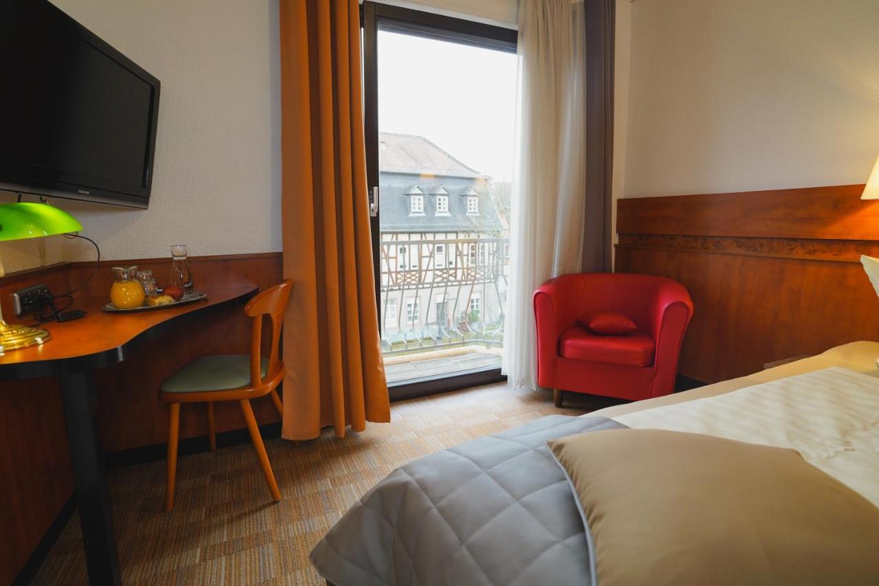 Gaestehaus Praesenzhof 本斯海姆 外观 照片