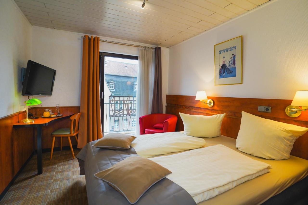 Gaestehaus Praesenzhof 本斯海姆 外观 照片