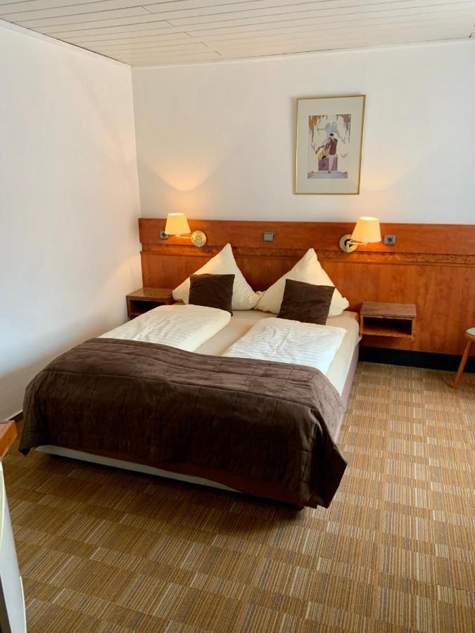 Gaestehaus Praesenzhof 本斯海姆 外观 照片